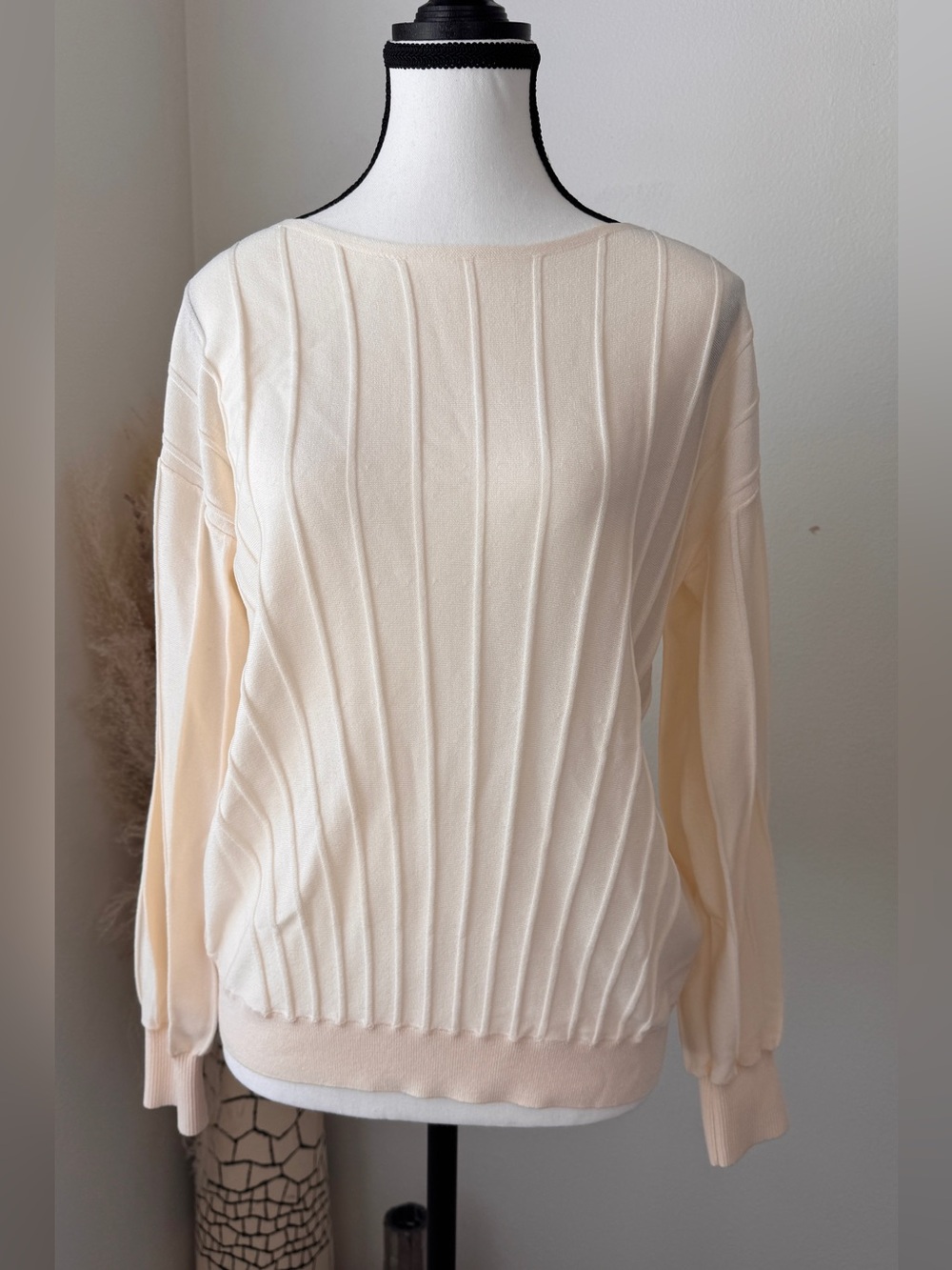 Chico's Ivory Ribbed Scoop-Neck Sweater - M